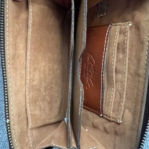 Patricia Nash zipper wallet - Picture 1 of 3